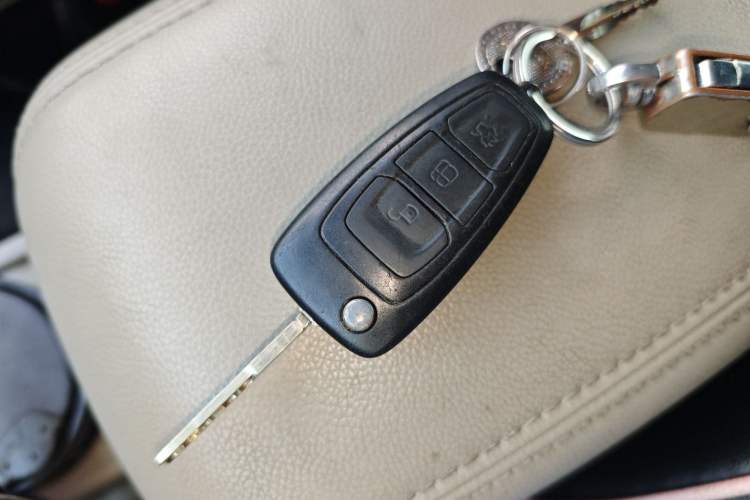 Used Ford Focus 2012 Sedan 1.6L Manual Comfort Model Vehicle Key