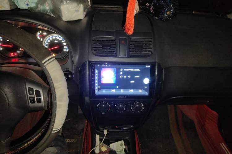 Used Suzuki SX4 2016 1.6L Manual Classic Edition Audio And AC Panel