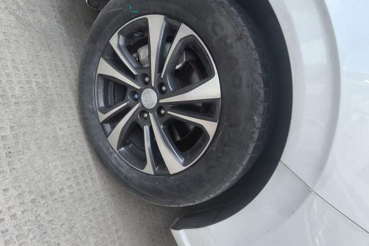 Used Changan Eado 2021 PLUS Blue Whale NE 1.4T GDI DCT Prestige Model
