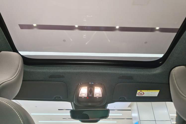 Used Volvo XC40 2025 B3 Smart & Luxurious Edition
