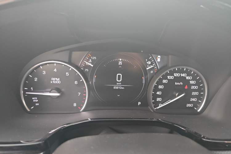 Used Cadillac XT5 2018 25T Luxury Model