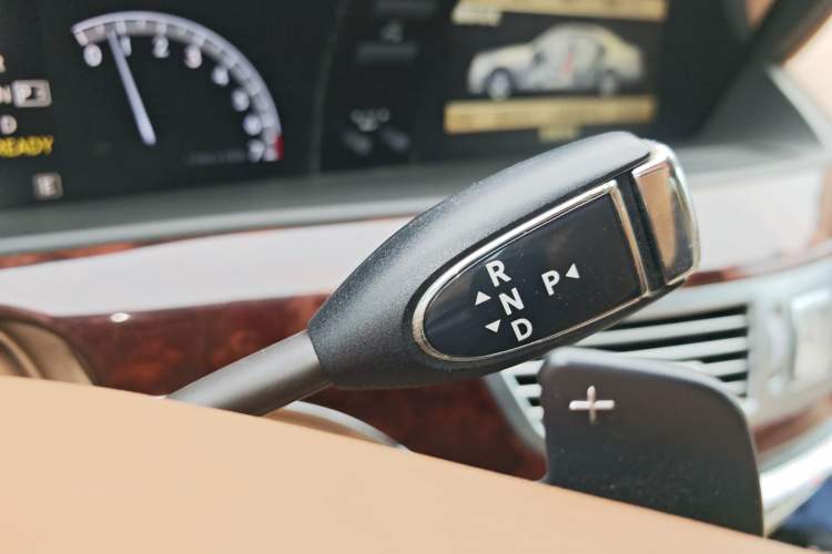 Used Mercedes-Benz S-Class 2010 S 400 L HYBRID
