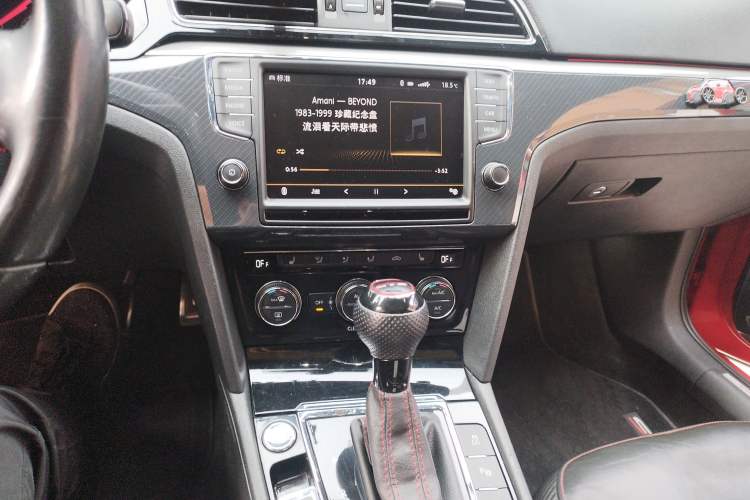 Used Volkswagen Lamando 2017 2.0T GTS Audio And AC Panel