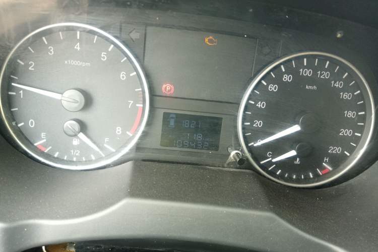 Used JAC Refine M3 2022 PLUS IKEA Edition 1.8L Comfort Version
