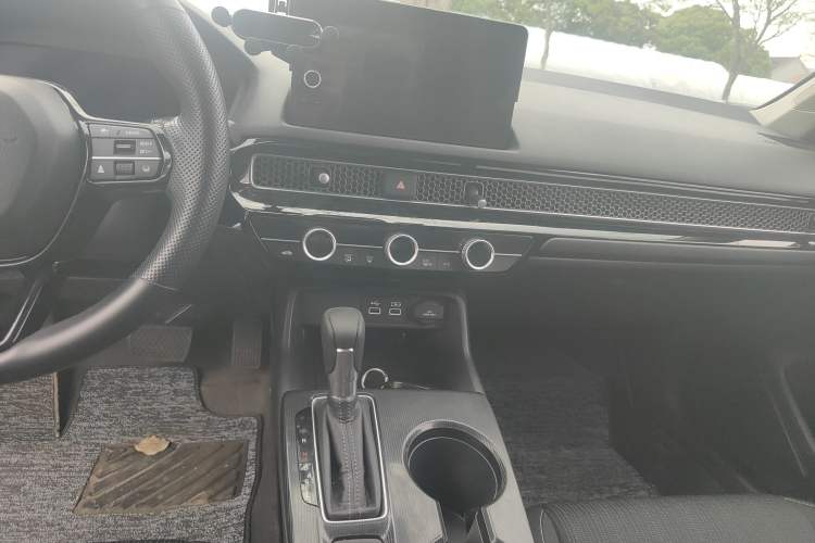 Used Honda Civic 2023 240TURBO CVT Dynamic Edition
