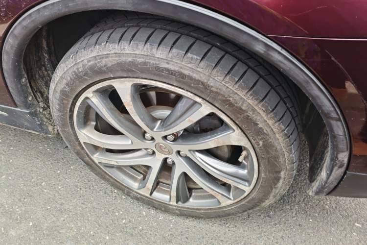 Used Infiniti QX50 2015 2.5L Luxury Edition
