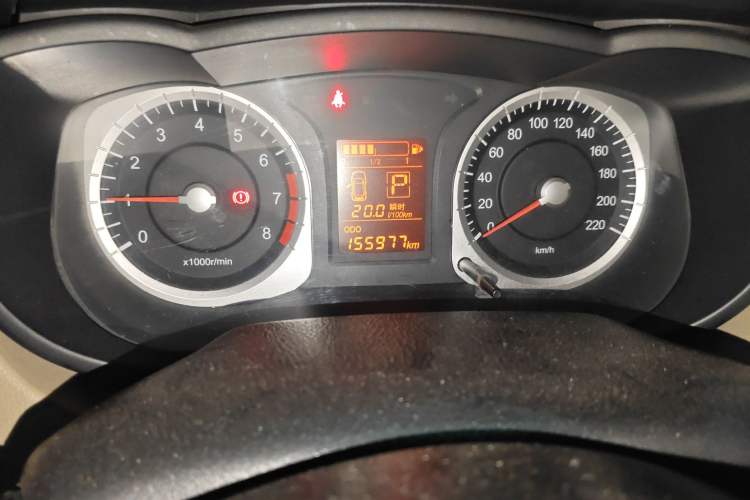 Used Venucia R50 2012 1.6L Automatic Comfort Edition Odometer Close Up