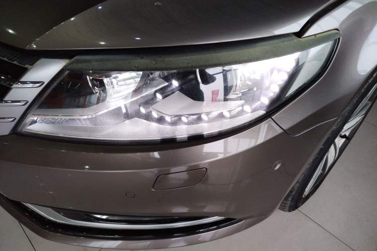 Used Volkswagen FAW-Volkswagen CC 2013 2.0 TSI Luxury Model
