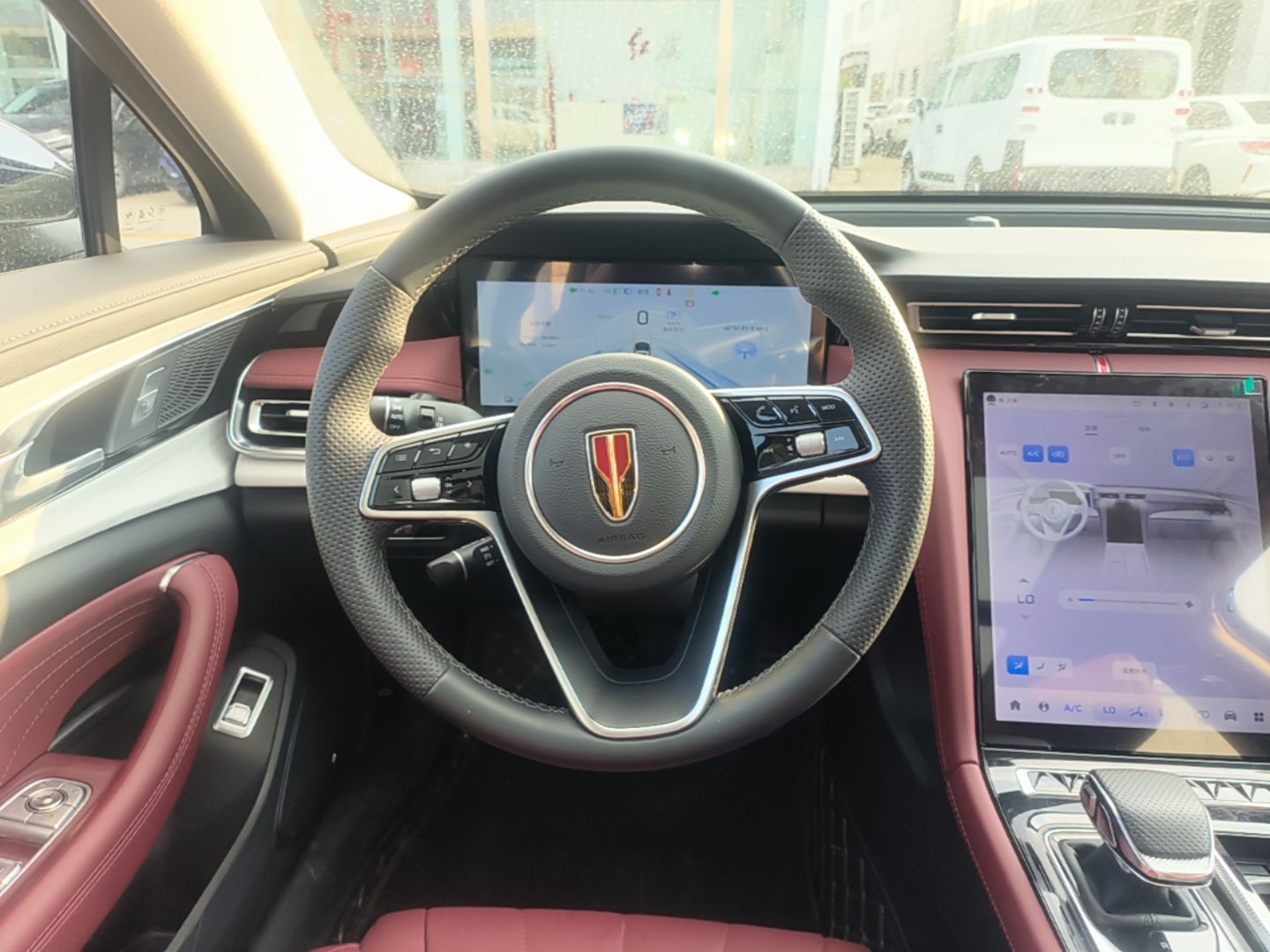 Hongqi H5 PHEV 2025 130 Super Hybrid Version — снимка 13