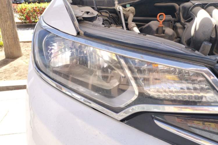 Used Honda Fit 2014 1.5L EX CVT Elite Model Right Front Headlight