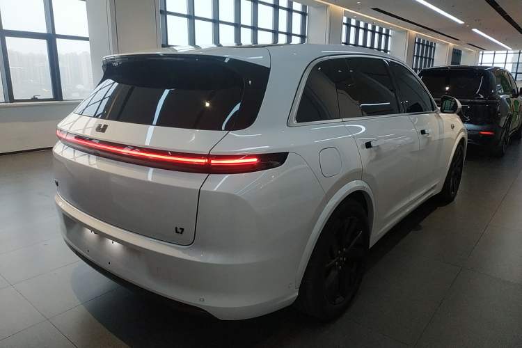 Used Li Auto L7 2023 Max model
