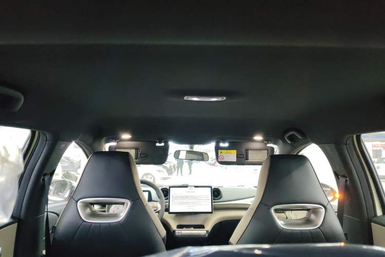 Used BYD Dolphin 2025 420km Free Edition
