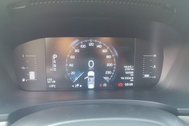 Used Volvo S90 2020 T4 SmartDrive Luxury Edition Instrument Cluster