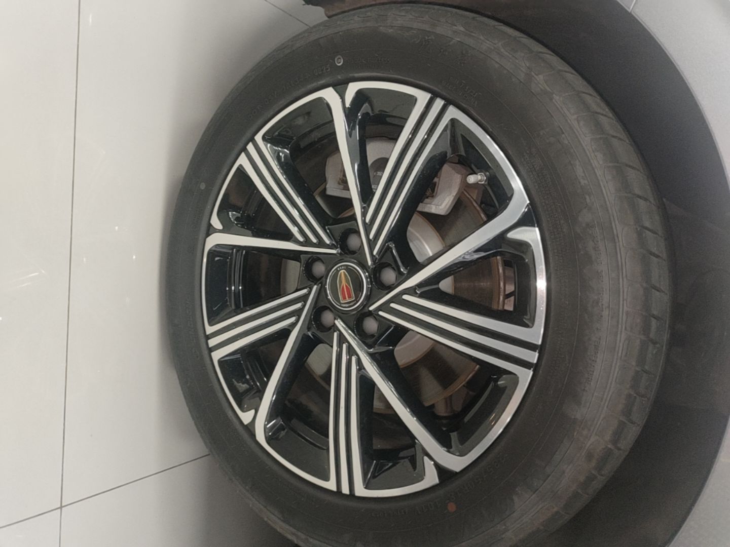 Hongqi H5 PHEV 2025 170 Super Hybrid Version — снимка 10