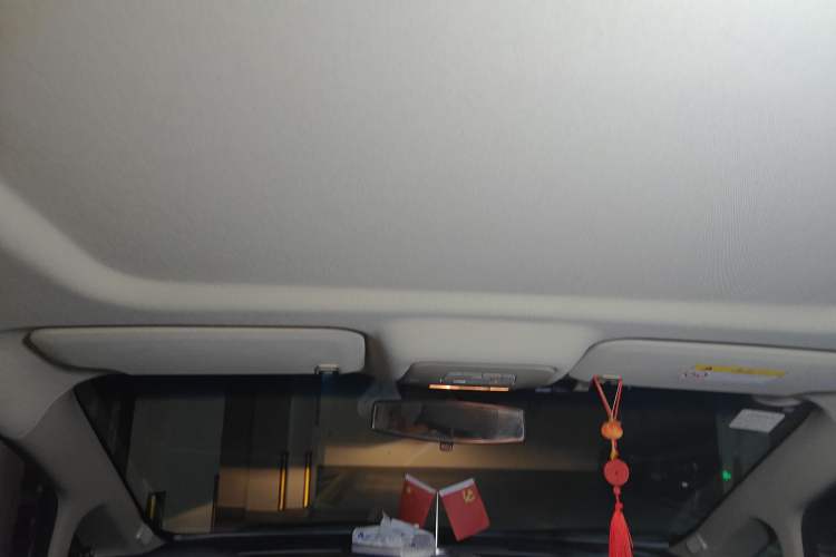 Used Buick GL8 2018 28T Comfort Model China VI Standard