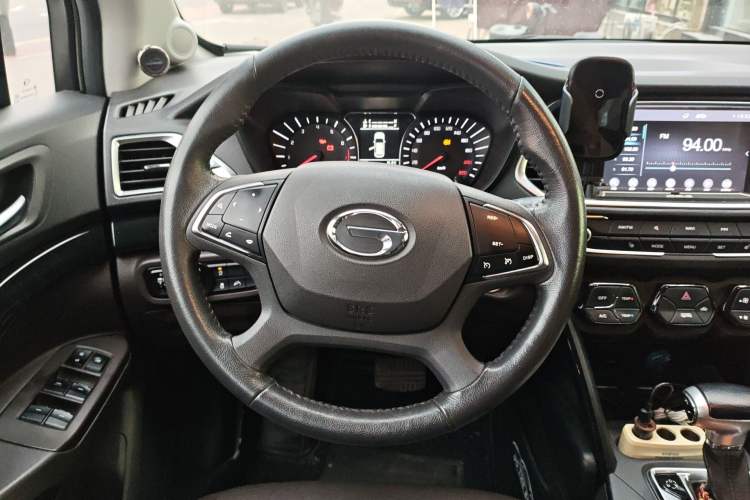 Used GAC Trumpchi GS4 2015 200T G-DCT Luxury Edition Steering Wheel