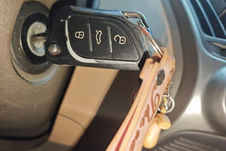 Used Hyundai ix35 2012 2.0L Automatic Two-Wheel Drive New Edition GL
