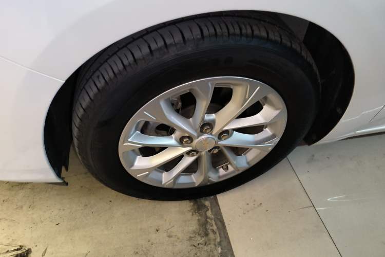 Used Chevrolet Monza 2023 1.5L Dual-Clutch Enjoyment Edition Left Front Wheel Hub