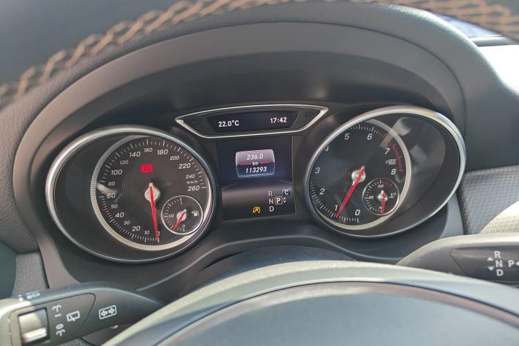 Used Mercedes-Benz GLA 2018 GLA 220 4MATIC Sport Edition Instrument Cluster