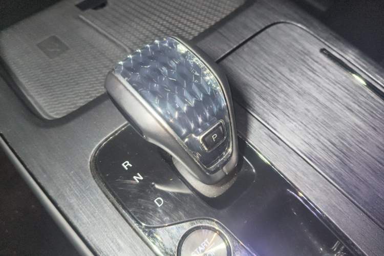 Used GAC Trumpchi GS8 2022 Dual-Engine Series 2.0TM Two-Wheel Drive Prestige Edition (7 Seats)
