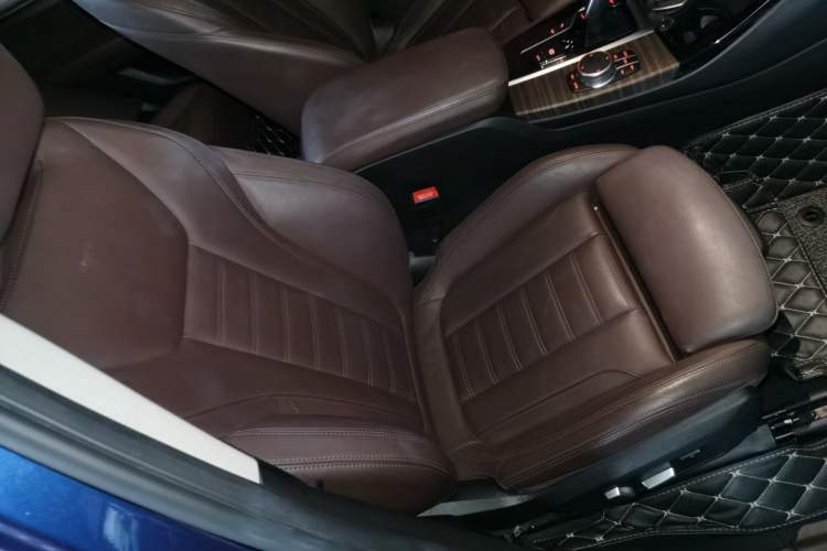 Used BMW X3 2020 xDrive28i M Sport Package Right Front Seat