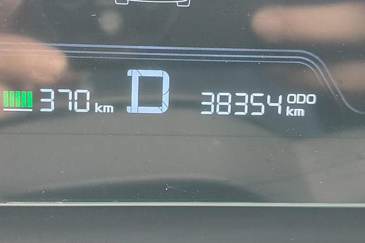 Used Geometry E Firefly 2022 401 km Linglong Tiger 4 Seats
