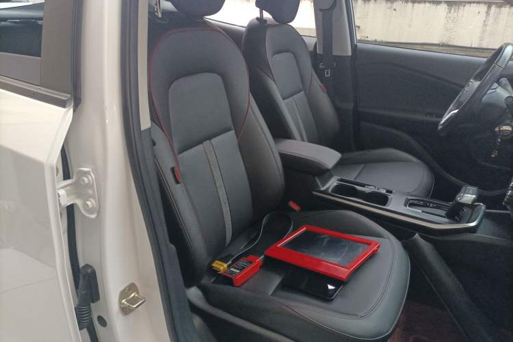 Used Chevrolet Trax 2022 Encore RS 1.5T CVT Cool
