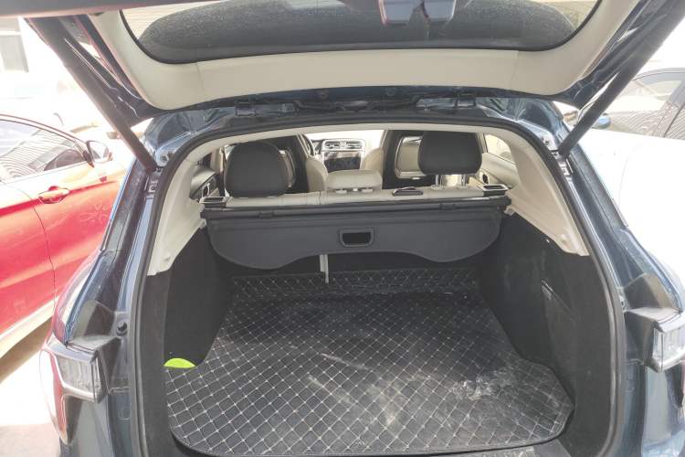 Used Lynk & Co 01 2019 2.0T Two-Wheel Drive Zhaopu Version China VI Standard