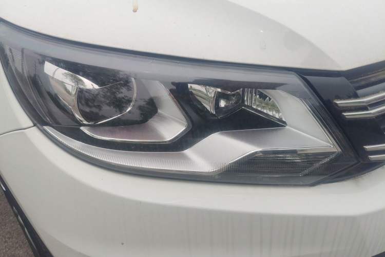 Used Volkswagen Tiguan 2016 300TSI Automatic Two-Wheel Drive Trend Edition