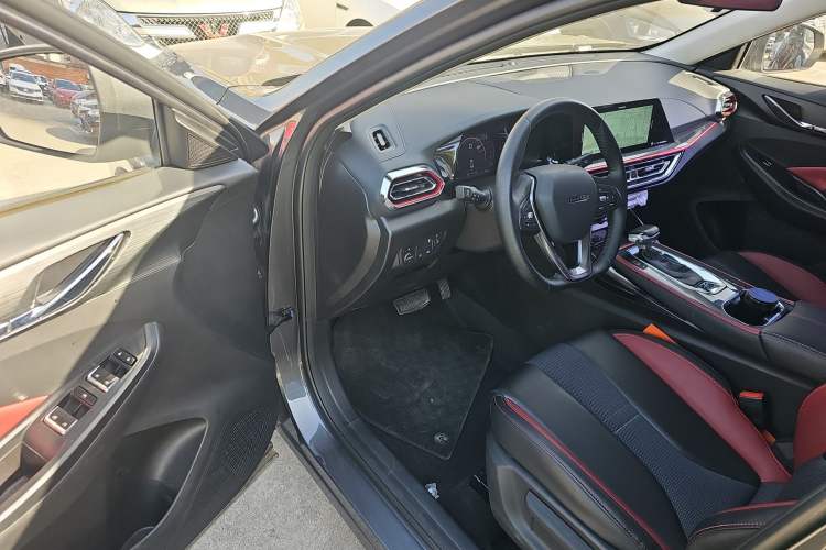 Used Oshan X5 2021 1.5T DCT Prestige Edition
