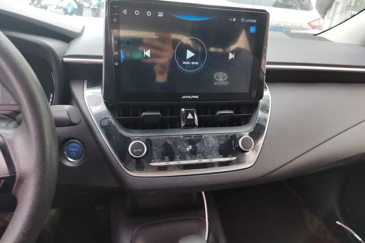 Used Toyota Levin 2023 Smart Electric Hybrid Dual-Engine 1.8L Leading Edition Audio And AC Panel