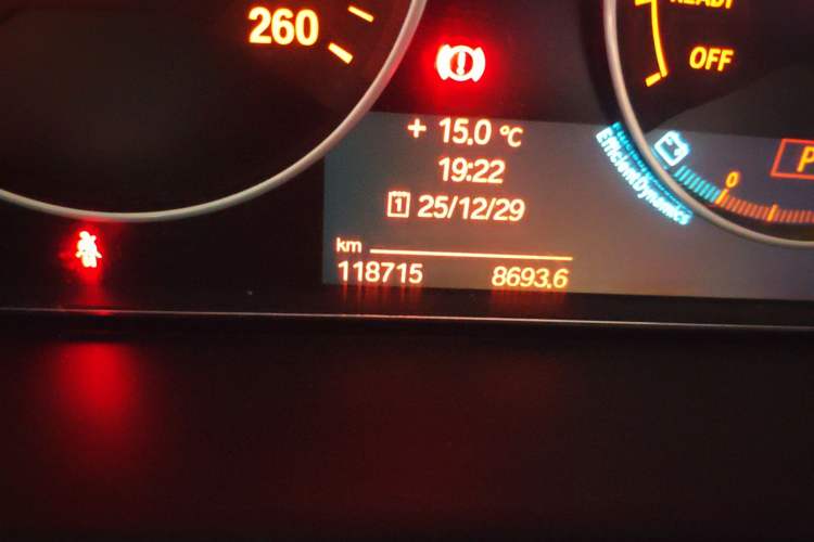 Used BMW 4 Series 2014 428i Convertible Luxury Design Package