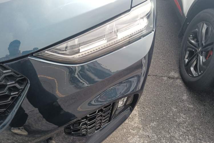 Used Wey VV7 2019 Upgraded Model 2.0T Flagship Version China VI