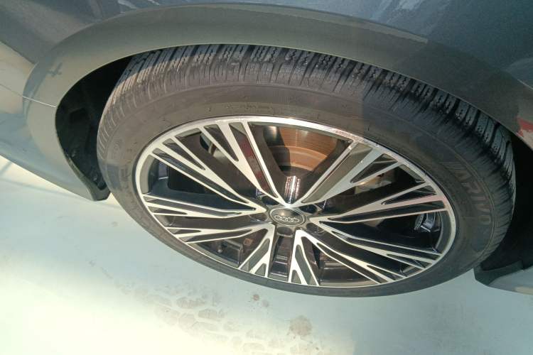 Used Audi A6L 2021 45 TFSI Prestige Dynamic Edition Right Rear Wheel Hub