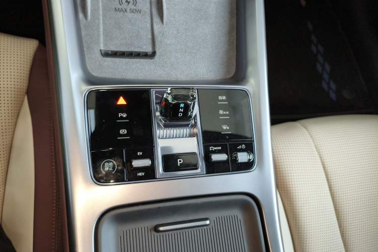 Used BYD Seal 07 DM-i 2025 Intelligent Driving Version DM-i 1.5L 125 km Prestige Edition