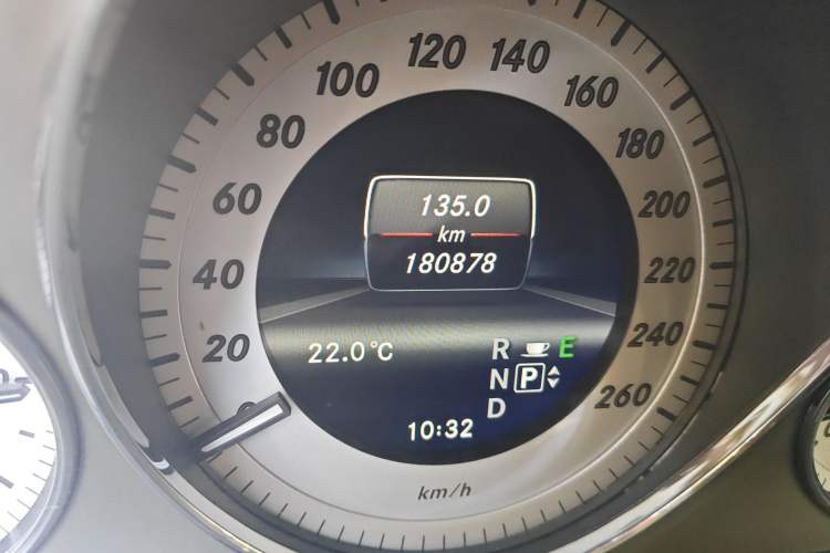 Used Mercedes-Benz GLK-Class 2013 GLK 300 4MATIC Fashion Model
