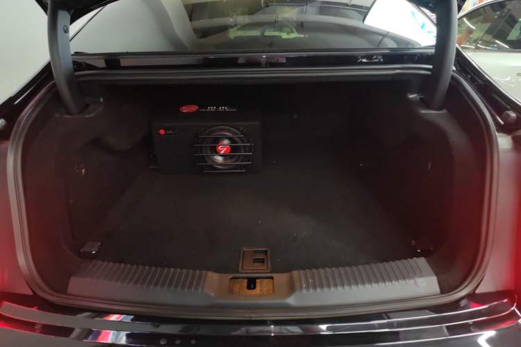 Used Hongqi H9 2020 2.0T Smart Connect Flagship Edition
