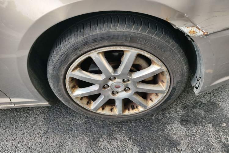 Used Cadillac SLS Seville 2011 2.0T Luxury Edition Right Front Wheel Hub