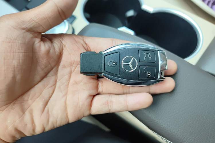 Used Mercedes-Benz GLK-Class 2015 GLK 300 4MATIC Fashion Edition Ultimate Version