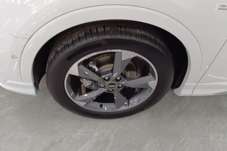 Used Audi Q3 2024 35 TFSI Fashion Dynamic Edition