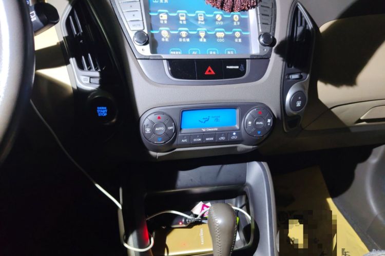 Used Hyundai ix35 2010 2.0L Automatic 4x4 Premium GLS Trim
