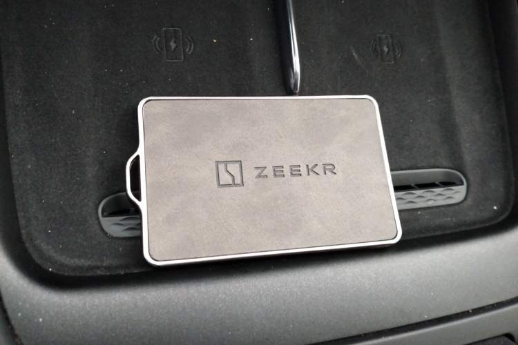 Used Zeekr 007 2024 Rear-Drive Enhanced Version 75 kWh