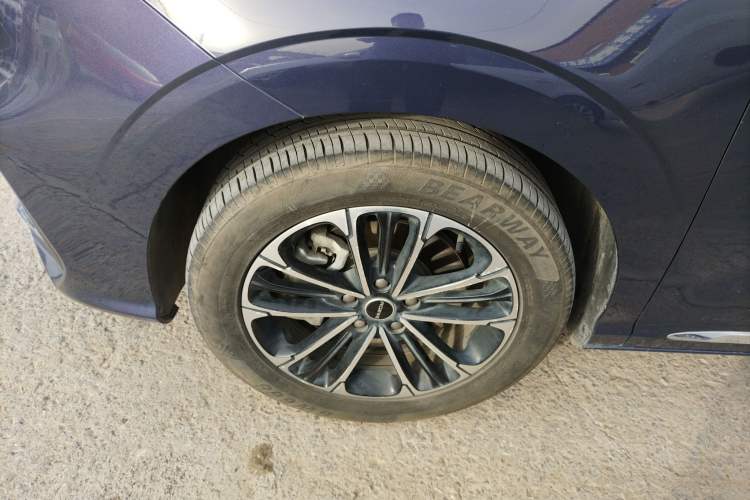 Used Roewe iMAX8 2022 400TGI Celebration Edition
