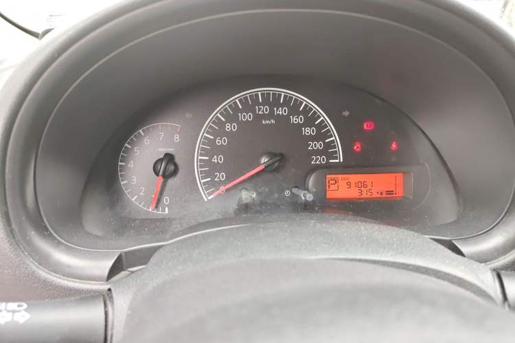 Used Nissan Sunny 2011 1.5XE CVT Comfort Edition Instrument Cluster
