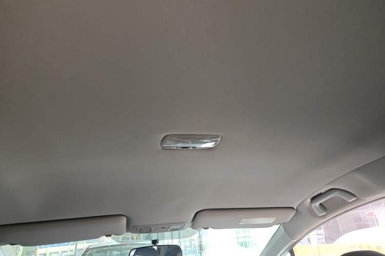 Used Honda Jade 2016 1.8L Automatic Comfort Version 5 Seats
