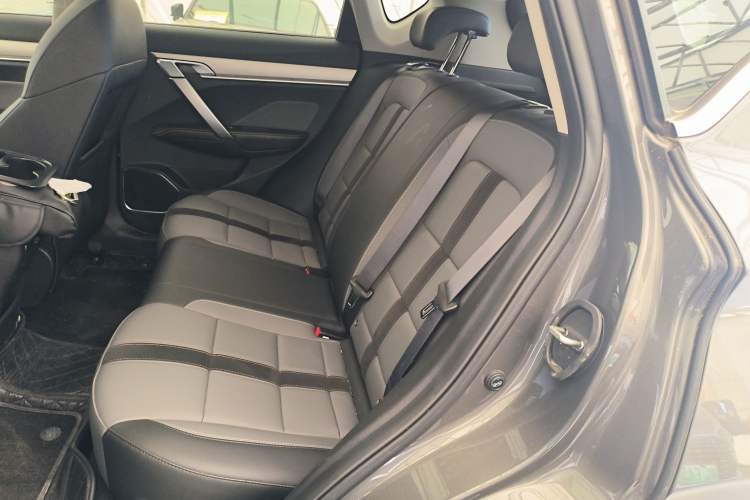 Used Geely Auto Coolray 2023 1.5T DCT Diamond Edition