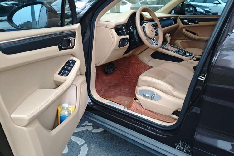 Used Porsche Macan 2014 Macan 2.0T Driver Seat