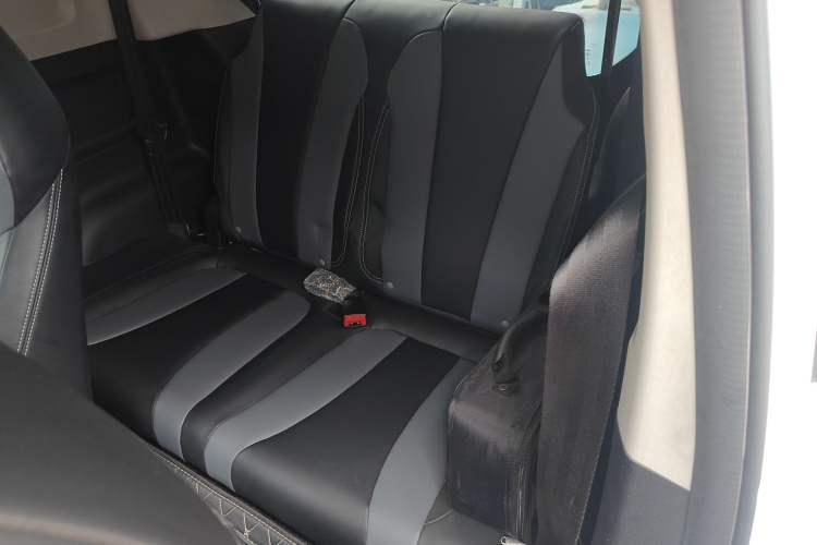 Used Roewe Clever 2022 311km QiQi BoBo Edition
