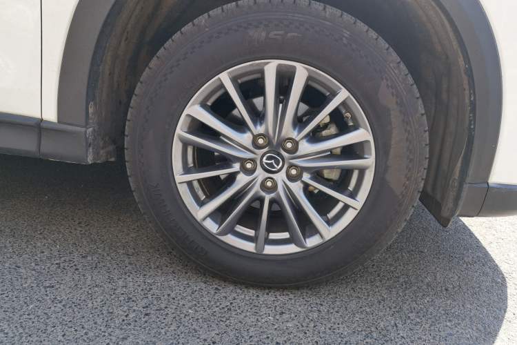 Used Mazda CX-5 2020 2.0L Automatic Two-Wheel Drive Smart Version
