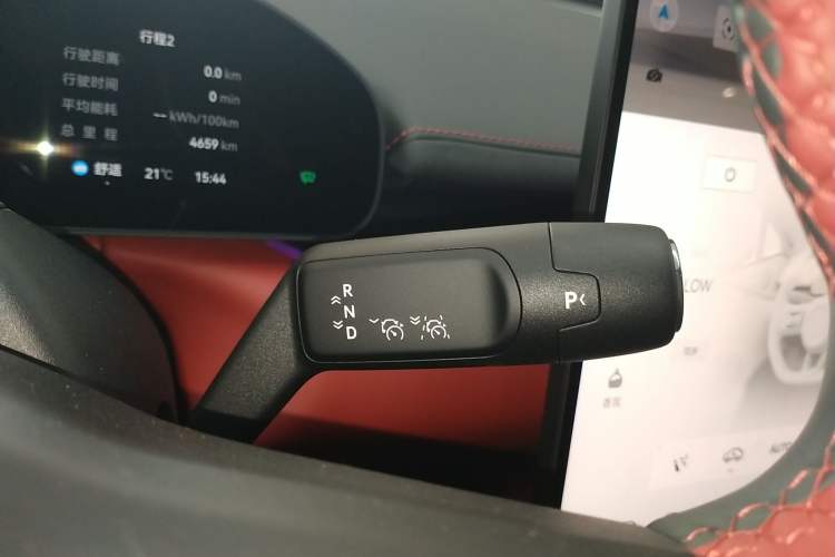 Used Zeekr 007GT 2025 Rear-Drive Intelligent Driving Version 75 kWh Gear Lever